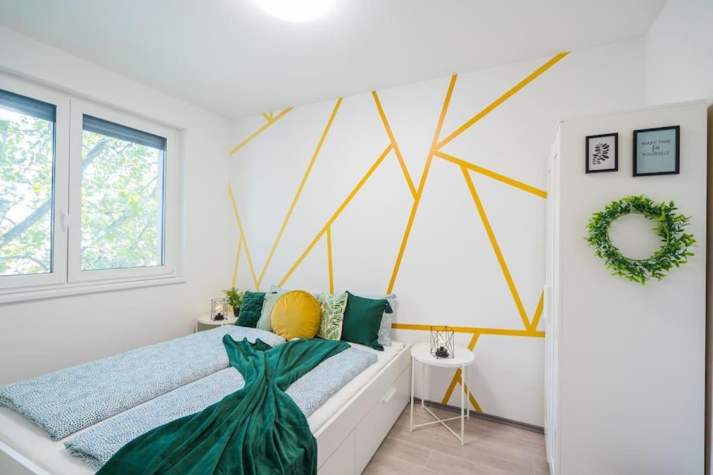 Jungle Apartment Шиофок Экстерьер фото