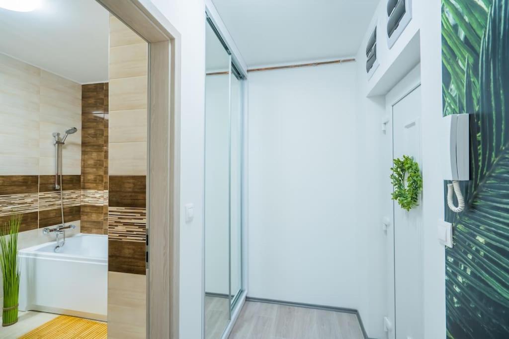 Jungle Apartment Шиофок Экстерьер фото