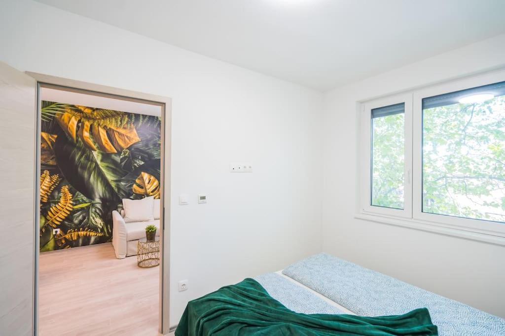 Jungle Apartment Шиофок Экстерьер фото